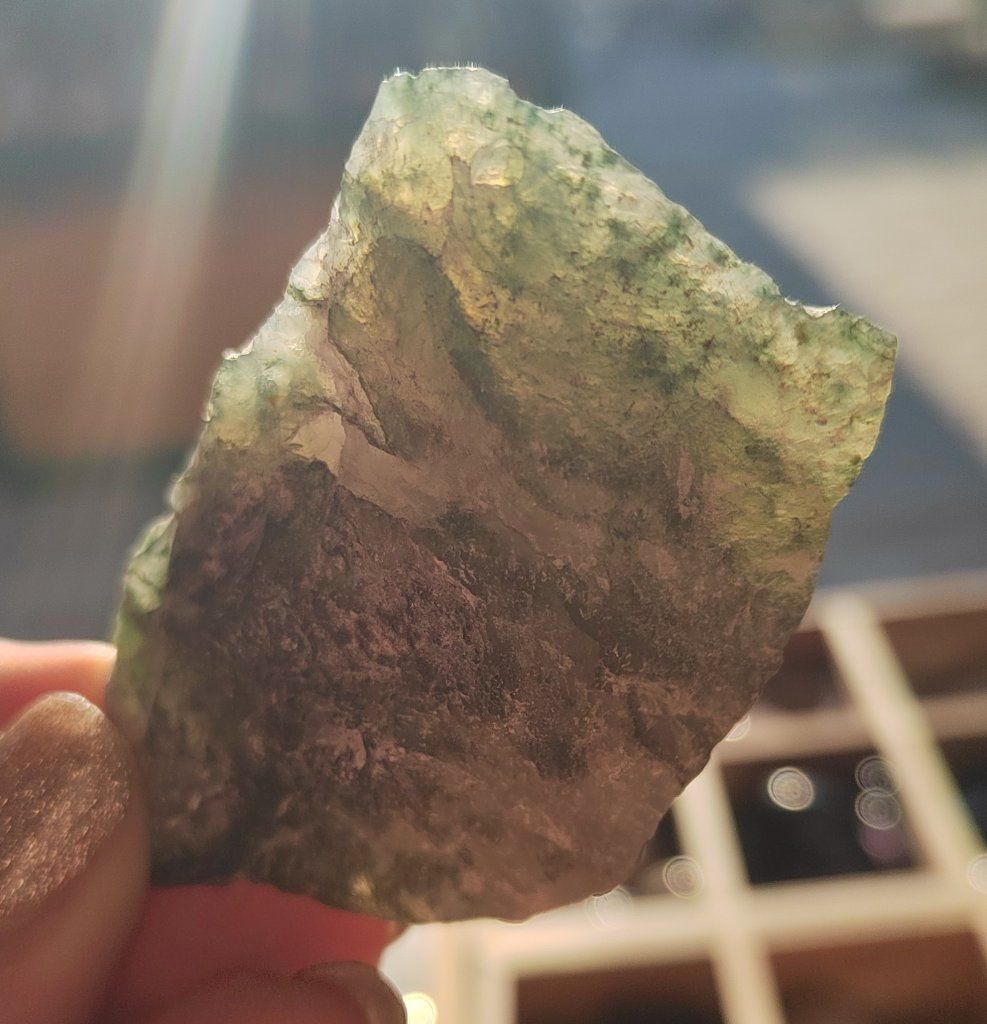 ? Agate Mousse – La pierre de la nature vivante